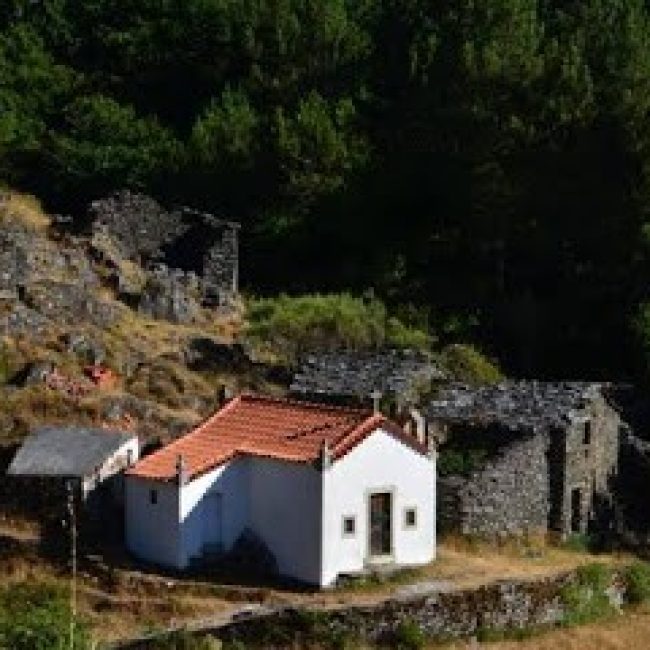 CASA DA EIRA DE CIMA