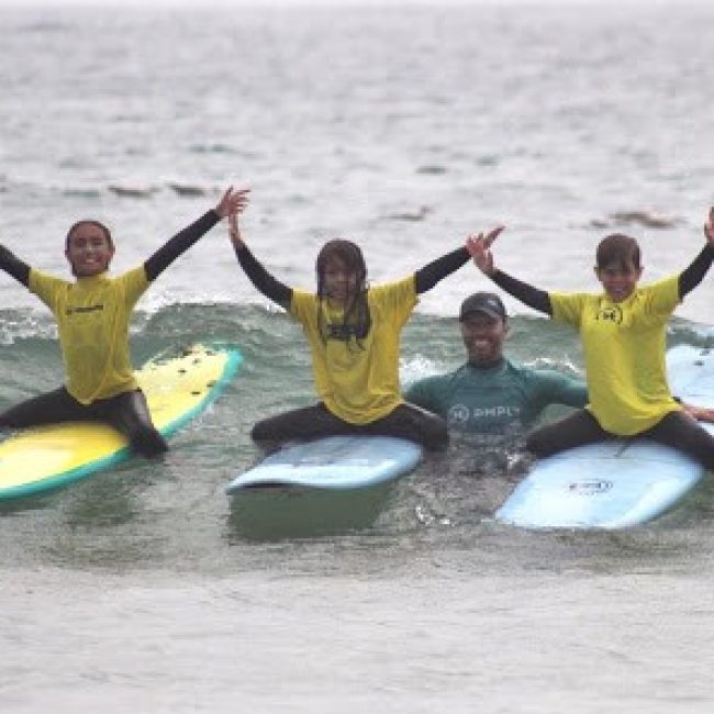 LINHA DE ONDA – SURFING SCHOOL – PORTO