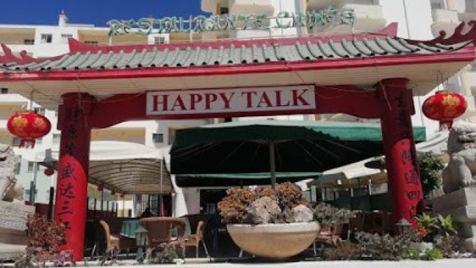 RESTAURANTE HAPPY TALK