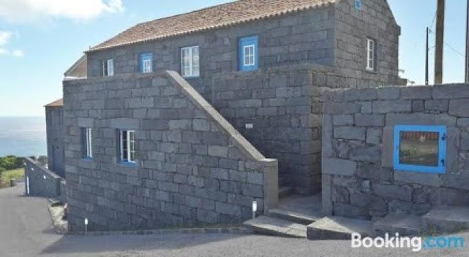 CASACAPELINHOS