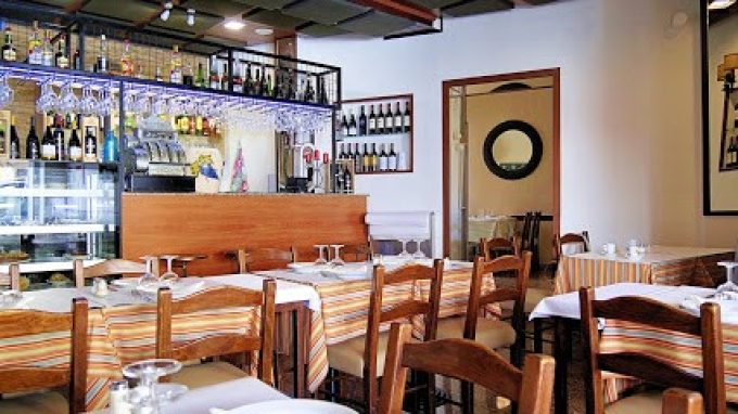 RESTAURANTE & GRILL DA PAREDE