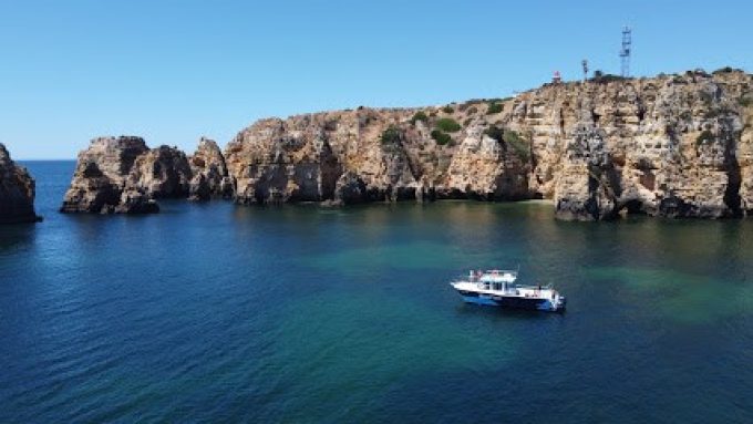 BLUEFLEET – BOAT TRIPS AND TOURS