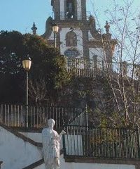 CASA DOS LAGARES DE VARA E PEDRA