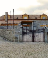 CASA DO LAGAR DE TAZEM