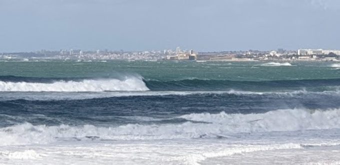 INTERNATIONAL SURF CENTER