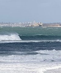 INTERNATIONAL SURF CENTER