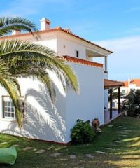 LA CASA ATLANTICA – SURFHOUSE – YOGA RETREAT