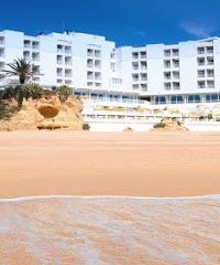 HOLIDAY INN ALGARVE – ARMACAO DE PERA