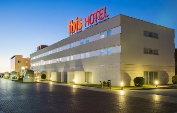 IBIS PORTO SÃO JOÃO