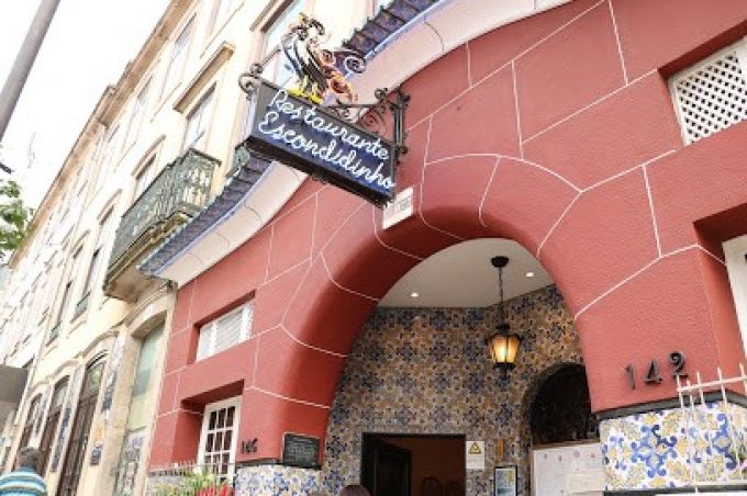 RESTAURANTE “O ESCONDIDINHO”