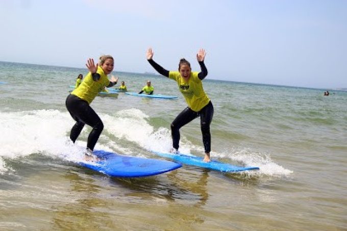 CARCAVELOS SURF SCHOOL