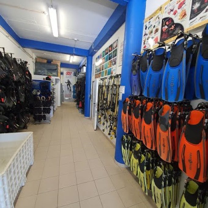 EASYDIVERS DIVE CENTER – DIVING SCHOOL