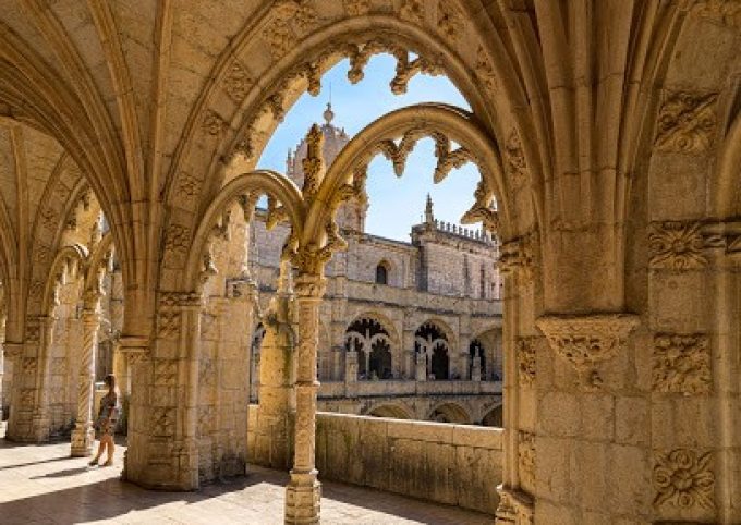 JERÓNIMOS MONASTERY