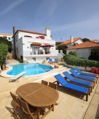 LISBON COAST COTTAGES