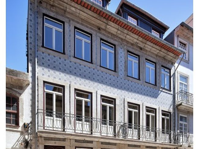 APARTHOTEL OPORTO BATALHA