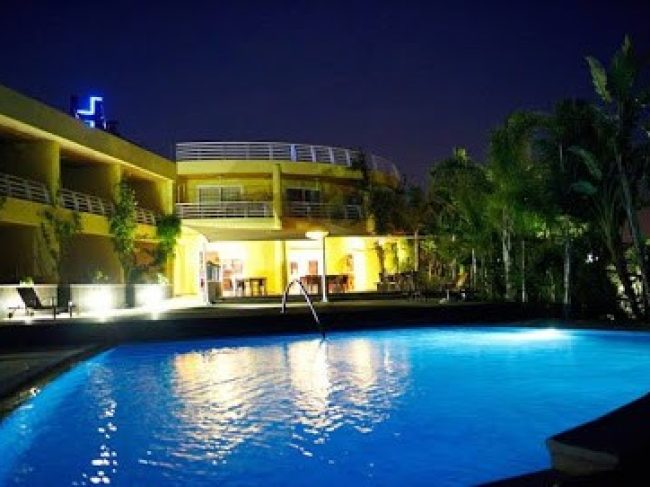 APARTHOTEL VILA LUZ