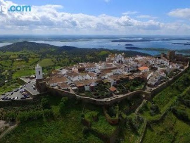 CASA DE CAMPO MONREAL