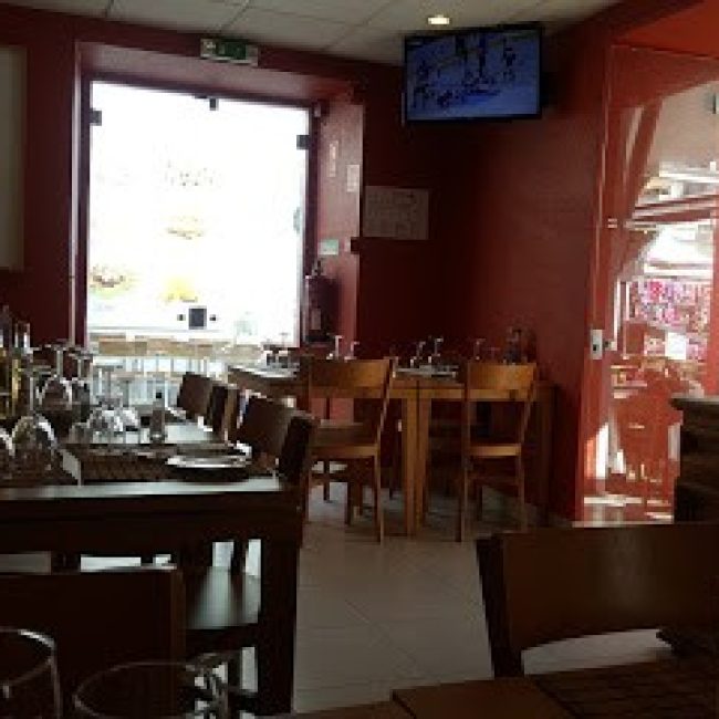 DOWNTOWN RESTAURANT