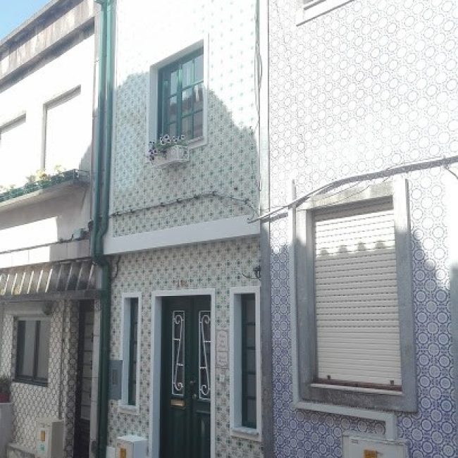 CASA DA PONTE AMARELA – GUESTHOUSE