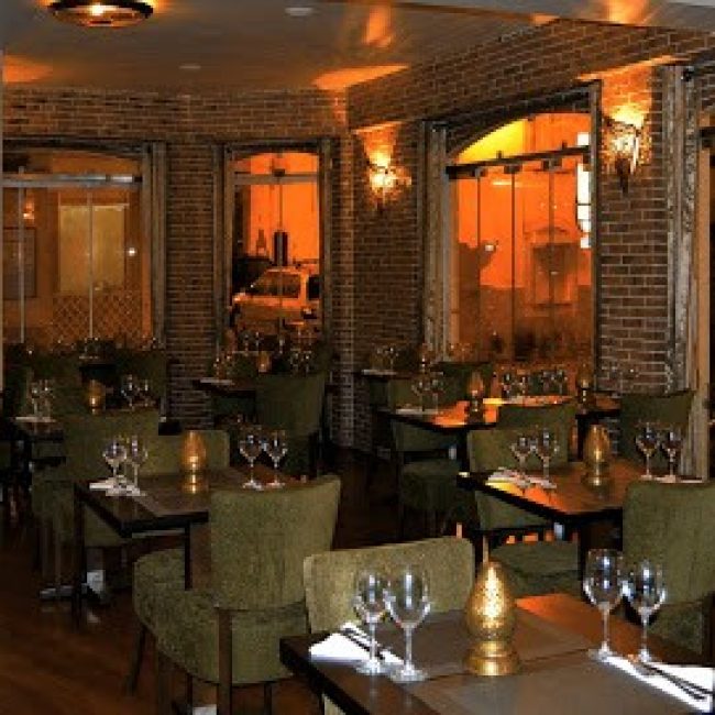 KECH RESTAURANT & LOUNGE
