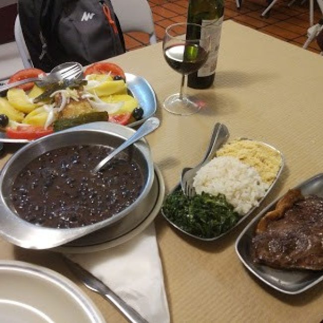 FEITO EM CASA
