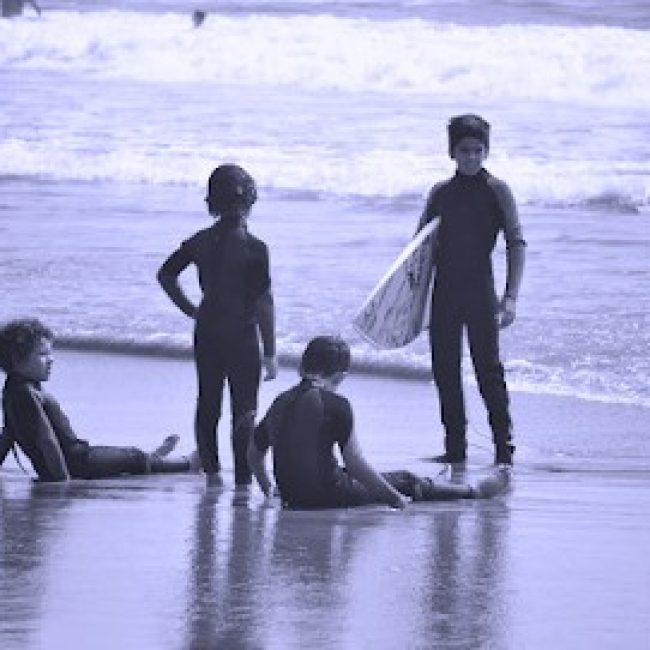 ASSOCIAÇÃO DE SURF COSTA DE CAPARICA