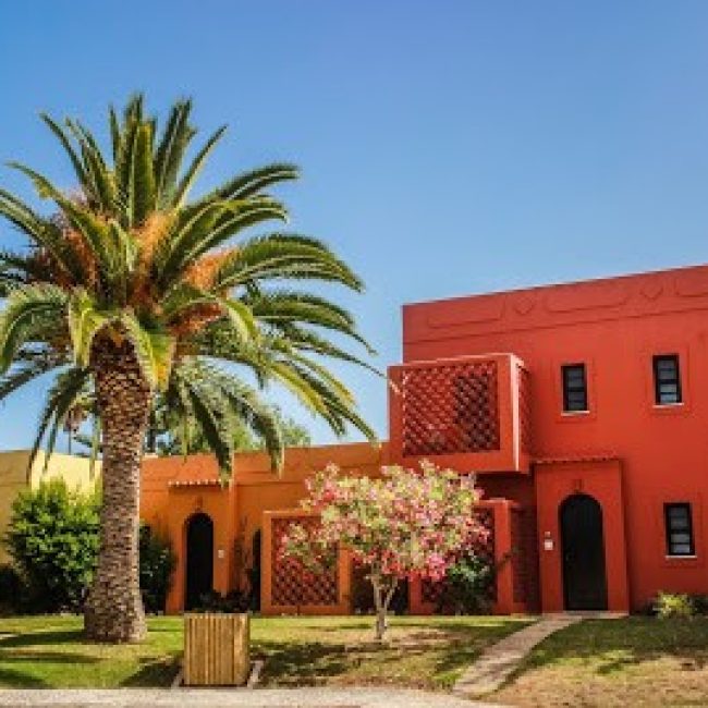 COLINA HOTELS & RESORTS