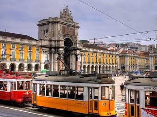 EXPERIENCE PORTUGAL TRAVEL