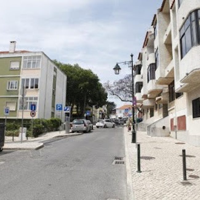 COMFORTABLE AND CENTRAL APARTMENT CASCAIS