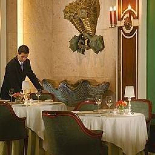 VARANDA RESTAURANT