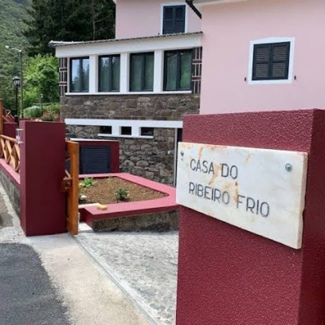 CASA DO RIBEIRO FRIO