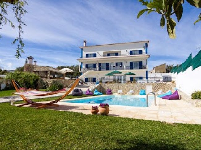 ERICEIRA SURF HOUSE